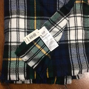 NWT Gap Plaid Scarf